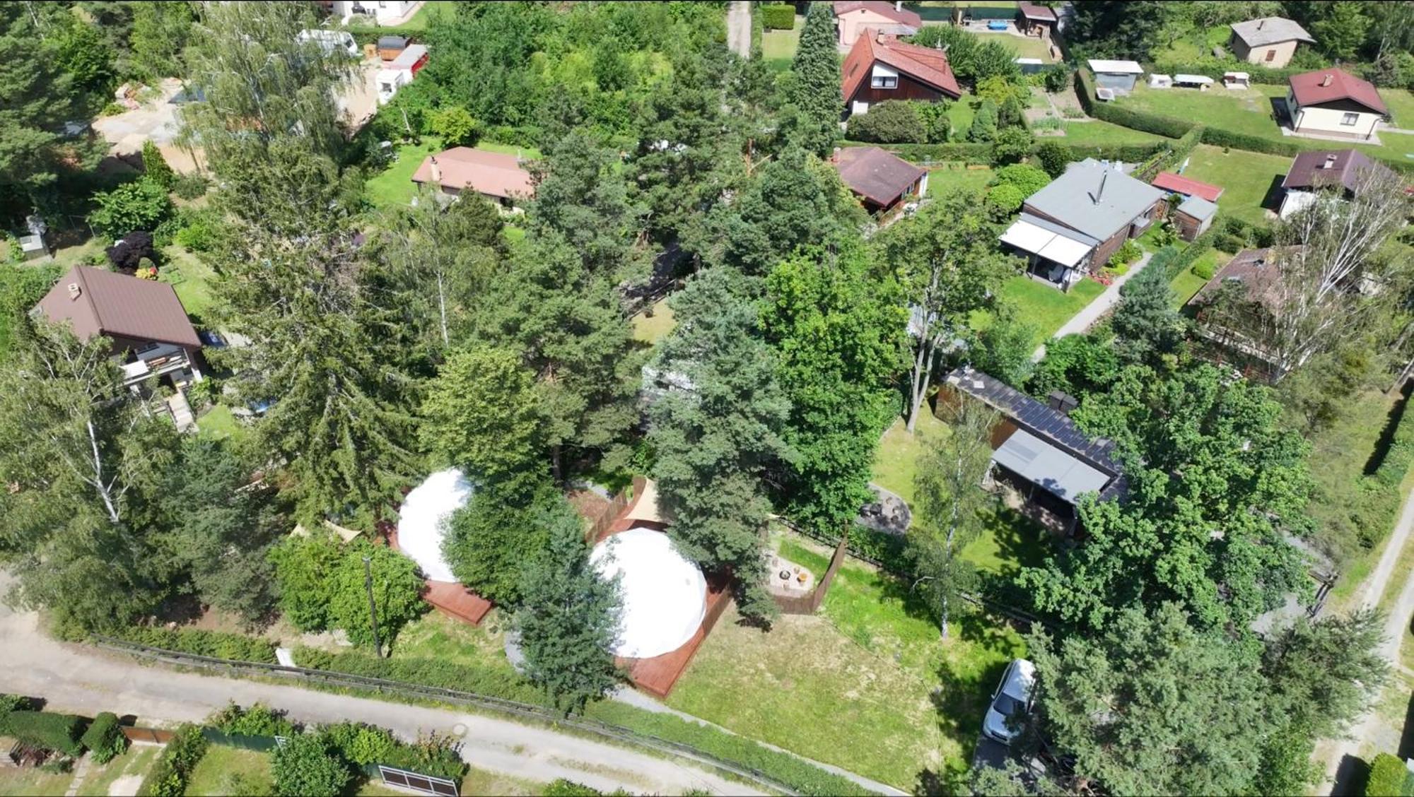 Hotel Tiche Misto Glamping Slapy nad Vltavou Exterior foto