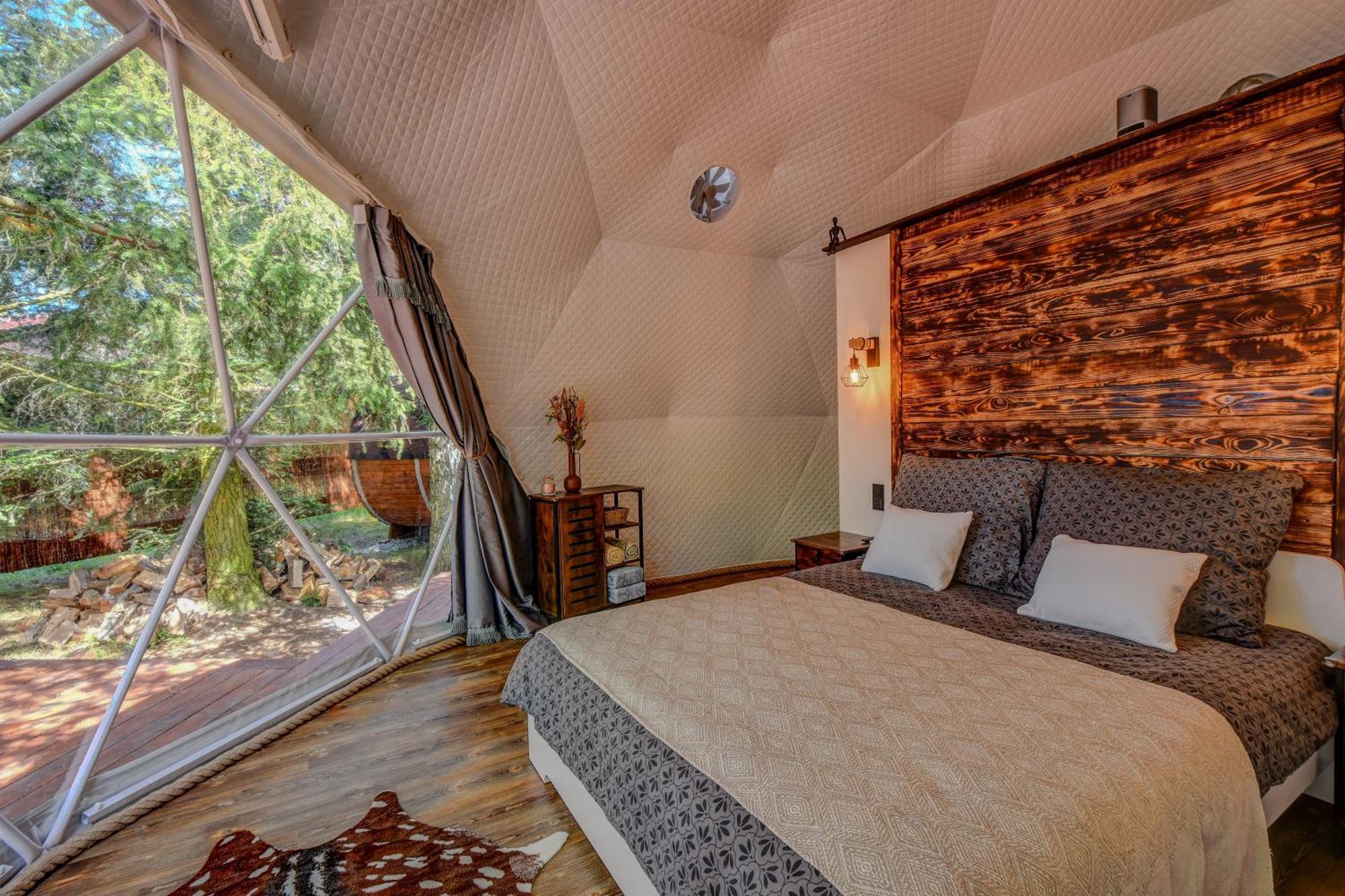Hotel Tiche Misto Glamping Slapy nad Vltavou Exterior foto